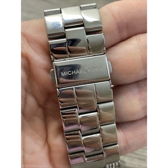 Michael Kors MK6788 Brynn Pavé Silver Chronograph Women\'s Watch - MSRP $495 main image 4